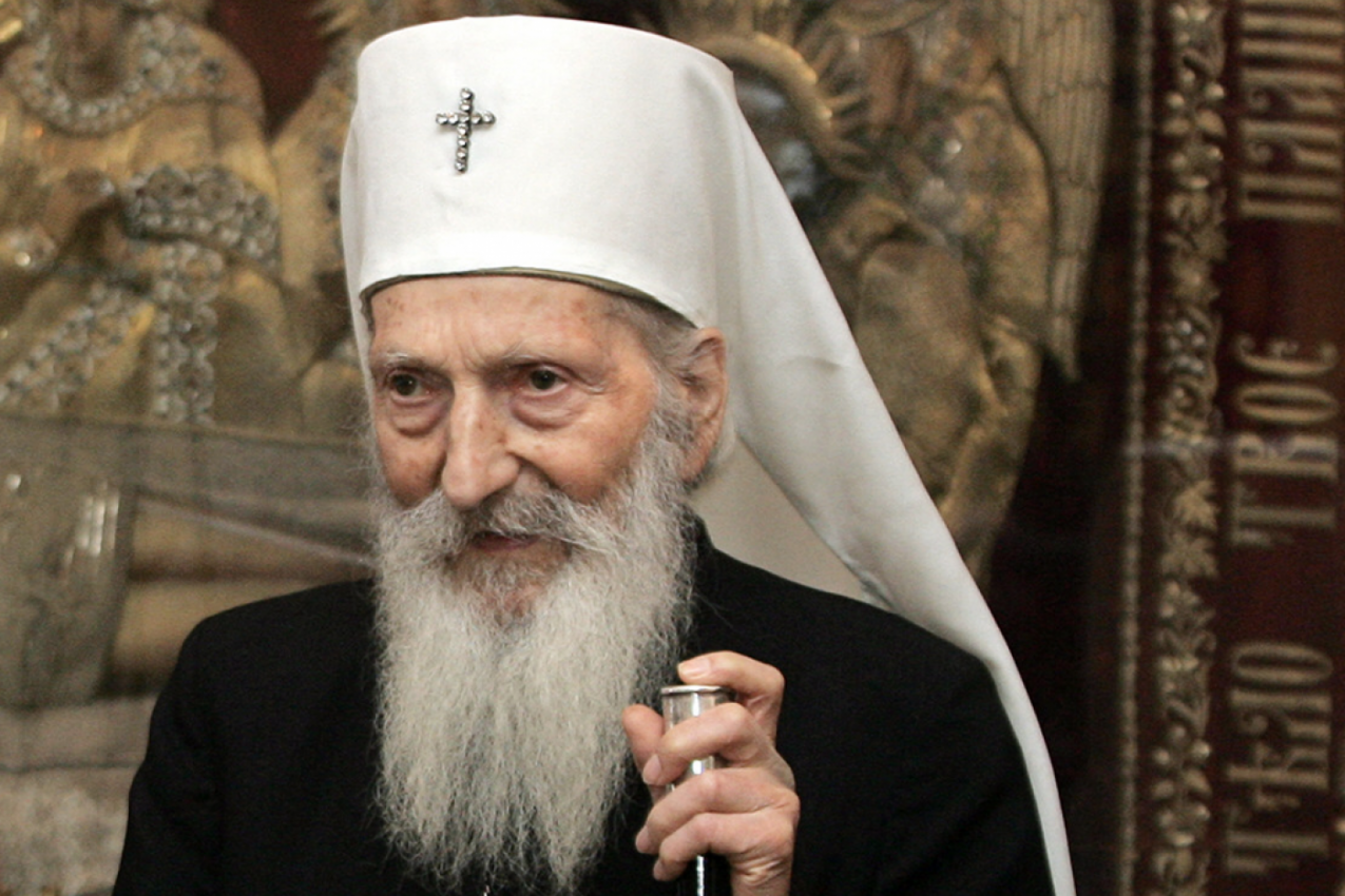 Ljubav je najviša vrlina. Sve što čovek deli sa drugima smanjuje se - osim ljubavi. Što je više dajete, više je imate