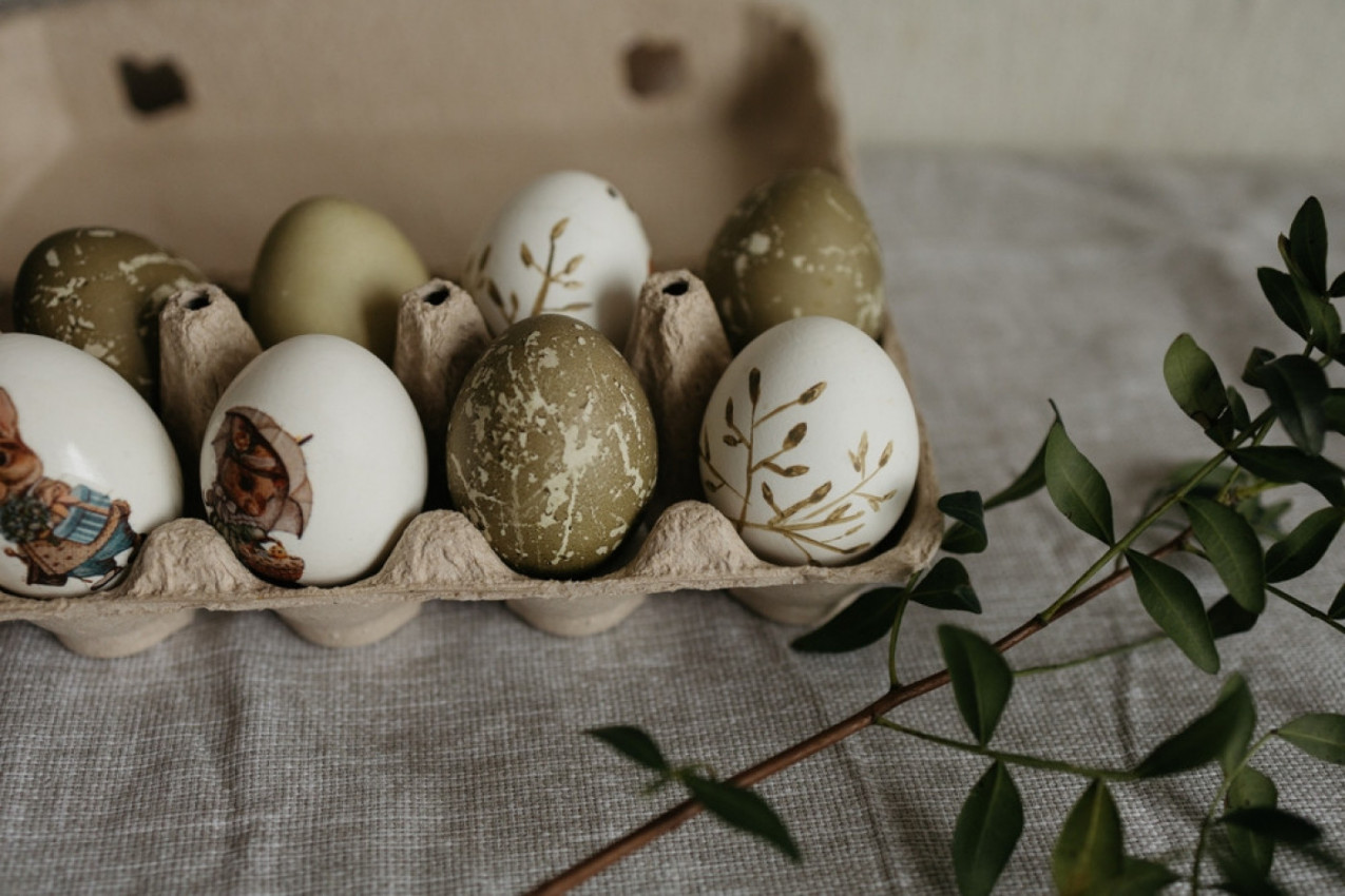 MASLINASTOZELENA jaja su HIT: I vi ćete lako postići popularnu nijansu uz ove prirodne sastojke