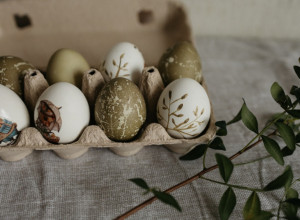 MASLINASTOZELENA jaja su HIT: I vi ćete lako postići popularnu nijansu uz ove prirodne sastojke