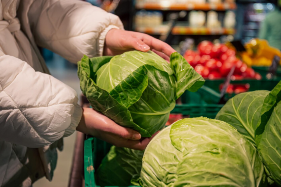 Kupus nije samo salata: Jeftin, ukusan, a može da pomogne i kod ovih čestih tegoba