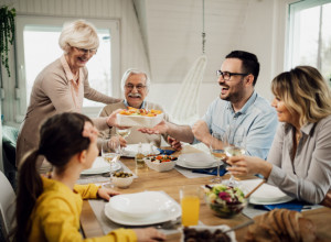 Sutra je Velika subota – ne zaboravite ovaj ključni detalj na večeri