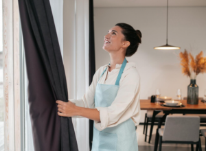 ZAVESE su prljavije nego što mislite: Evo koliko često zaista treba da se peru