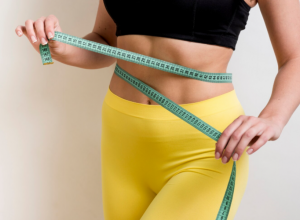 Zaboravite BMI! Novi jednostavan trik otkriva ko je zaista u riziku od visokog pritiska – i meri se običnim metrom!