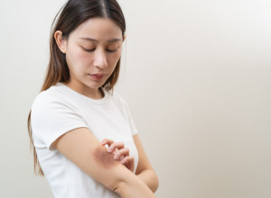 Kad god se pogledate uočite MODRICU? Evo kada je to bezazleno, a kada znak za uzbunu