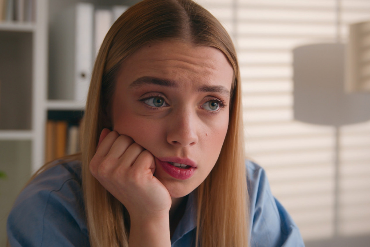 Ljudi koji stalno analiziraju poruke drugih imaju ovih 7 osobina