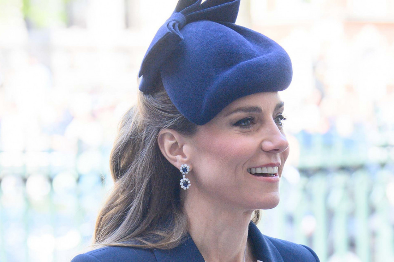 Svi su gledali u KEJT MIDLTON na obeležavanju Anzak dana: Jedan DETALJ probudio je sećanje na voljenu princezu Dajanu