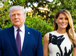 MELANIJA TRAMP puni 56 godina: Ljubavna priča sa DONALDOM traje više od dve decenije, čak dva puta ju je prosio, a evo da li će biti sa njom i danas (GALERIJA)