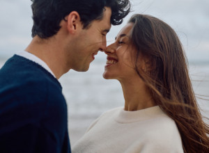 Upoznao sam domino-damu na internetu: Uzela mi je SAV NOVAC, ne znam šta da radim!