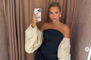 BILJANA TIPSAREVIĆ u beloj mini-haljini koja je zapalila mreže: Niko ne zna u šta pre da gleda! (FOTO)