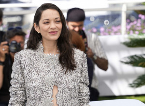 Marion Kotijar u jednom danu pokazala dva potpuno različita lica mode u Kanu: O oba izdanja SVI PRIČAJU
