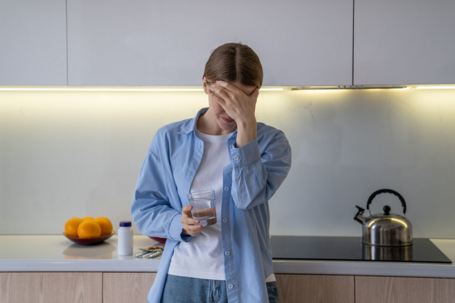 DEHIDRACIJA udara tiho: Ovi simptomi otkrivaju da telu hitno nedostaje VODA!