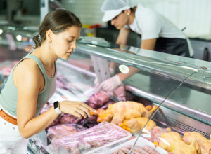 Srbi ga skoro nikad ne jedu, a puno je vitamina: Ovo meso je JEFTINIJE od piletine i krije pravo bogatstvo za organizam