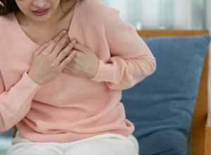 ŽENE, OVO MORATE DA ZNATE: Posle menopauze naglo raste rizik od srčanog udara – evo zbog čega!