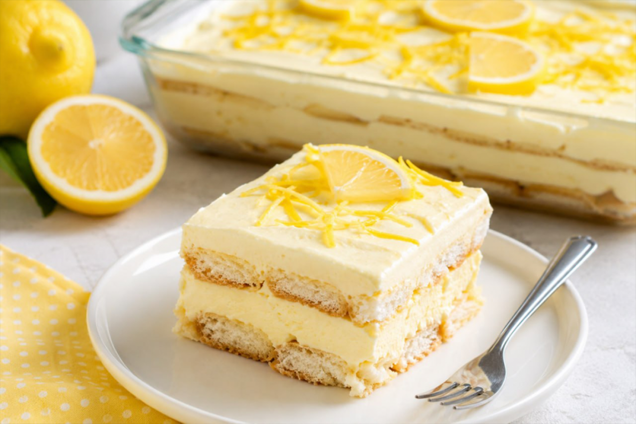 Kolač sa limunom i piškotama BEZ PEČENJA: Recept za osvežavajući, kremasti letnji desert
