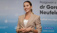Jelena Đoković pokazala NAJBOLJU HALJINU za letnje vrućine: Ovaj model od laganog teksasa žene će masovno kopirati (FOTO)