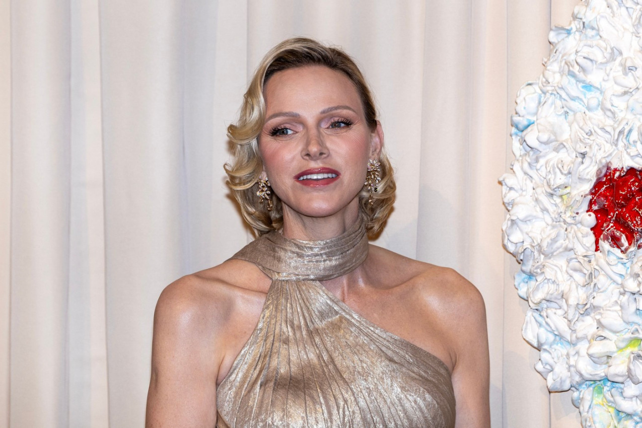 Princeza Šarlin zasenila ceo Monako: Od luksuznog stajlinga i minđuša od 54.000 evra zastaje dah!  (FOTO)