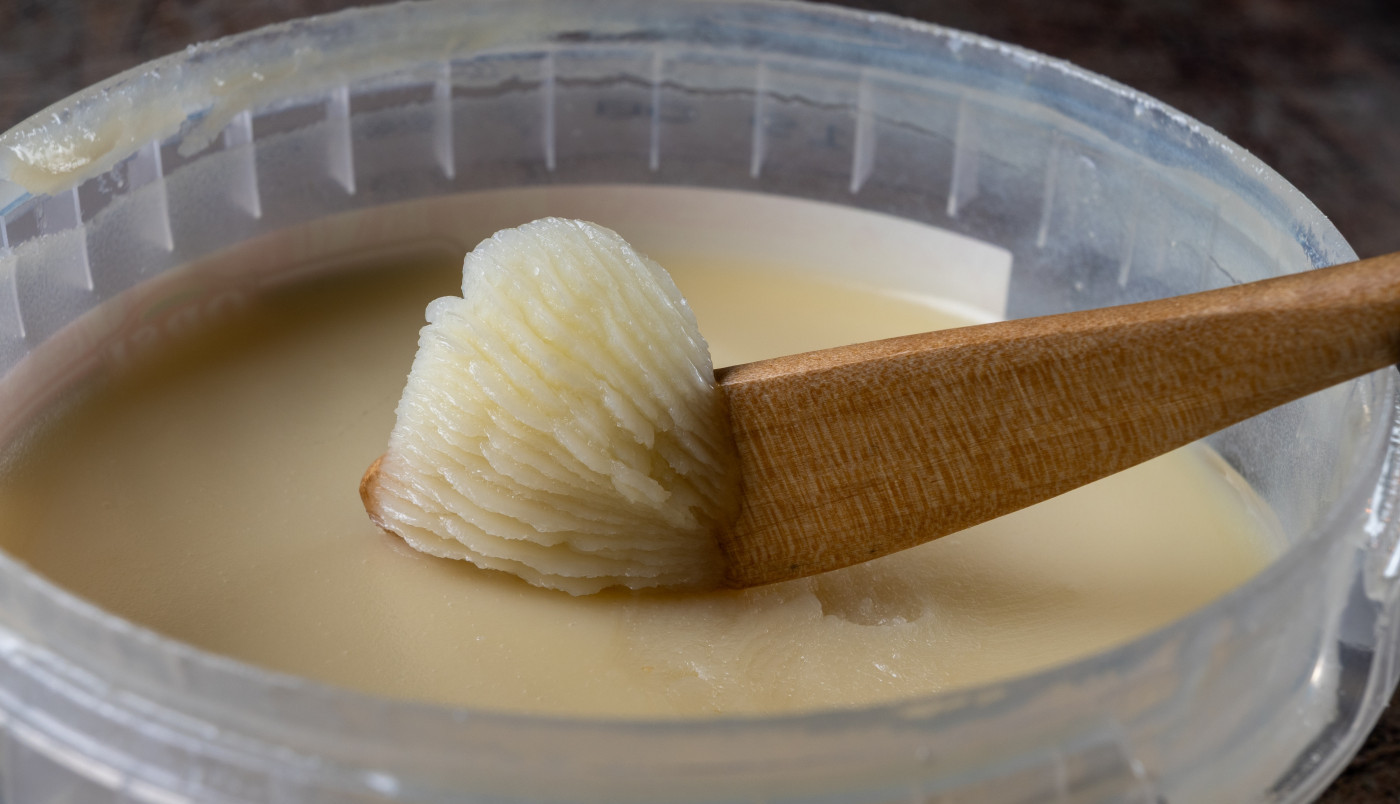 Svinjska mast - stari srpski RECEPT koji su bake čuvale: Evo kako su je pripremale i za koje su je TEGOBE koristile