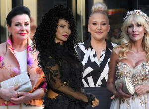 NIŠ U ZNAKU FILMSKIH DIVA: Na crvenom tepihu Međunarodnog filmskog festivala poznate dame prošetale NESVAKIDAŠNJE STAJLINGE (FOTO)
