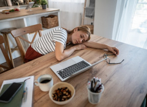 Stalno ste UMORNI? OVAJ NEDOSTATAK često KRADE ENERGIJU