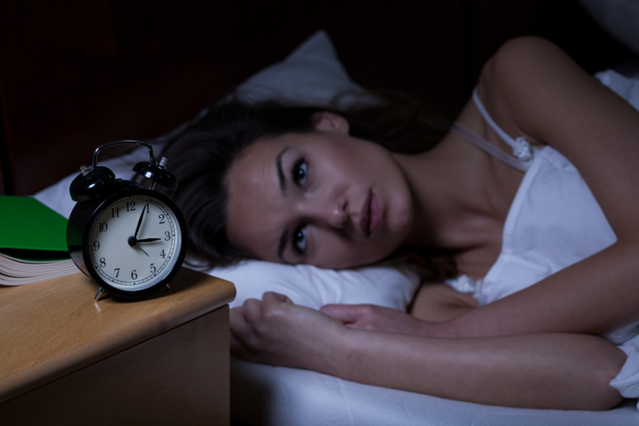 Zašto se posle 40. budite baš oko 3 ujutru? Ovaj problem može imati veze sa perimenopauzom - evo šta da radite