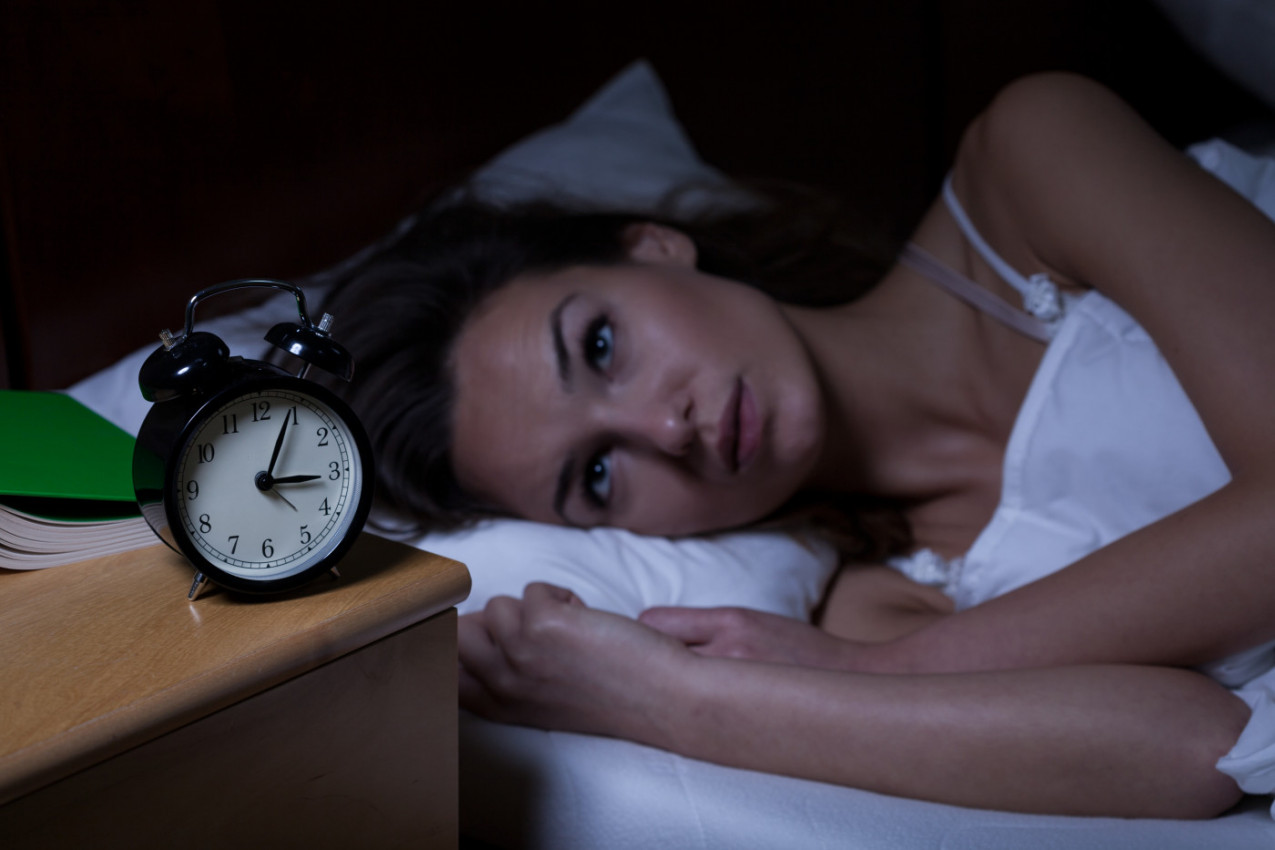 Zašto se posle 40. budite baš oko 3 ujutru? Ovaj problem može imati veze sa perimenopauzom - evo šta da radite