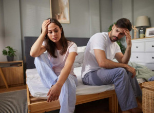 Nije ljubav ako stalno sumnjate u sebe: Tri znaka da je vreme da preispitate vezu