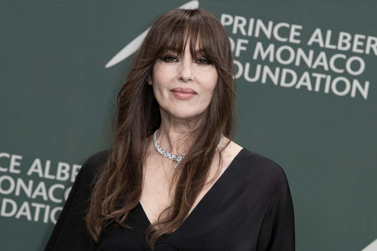 MONIKA BELUČI hipnotisala Monte Karlo lepotom: Ponovo pokazala da je za savršen stil dovoljna jednostavna haljina - a model  laska svakoj figuri