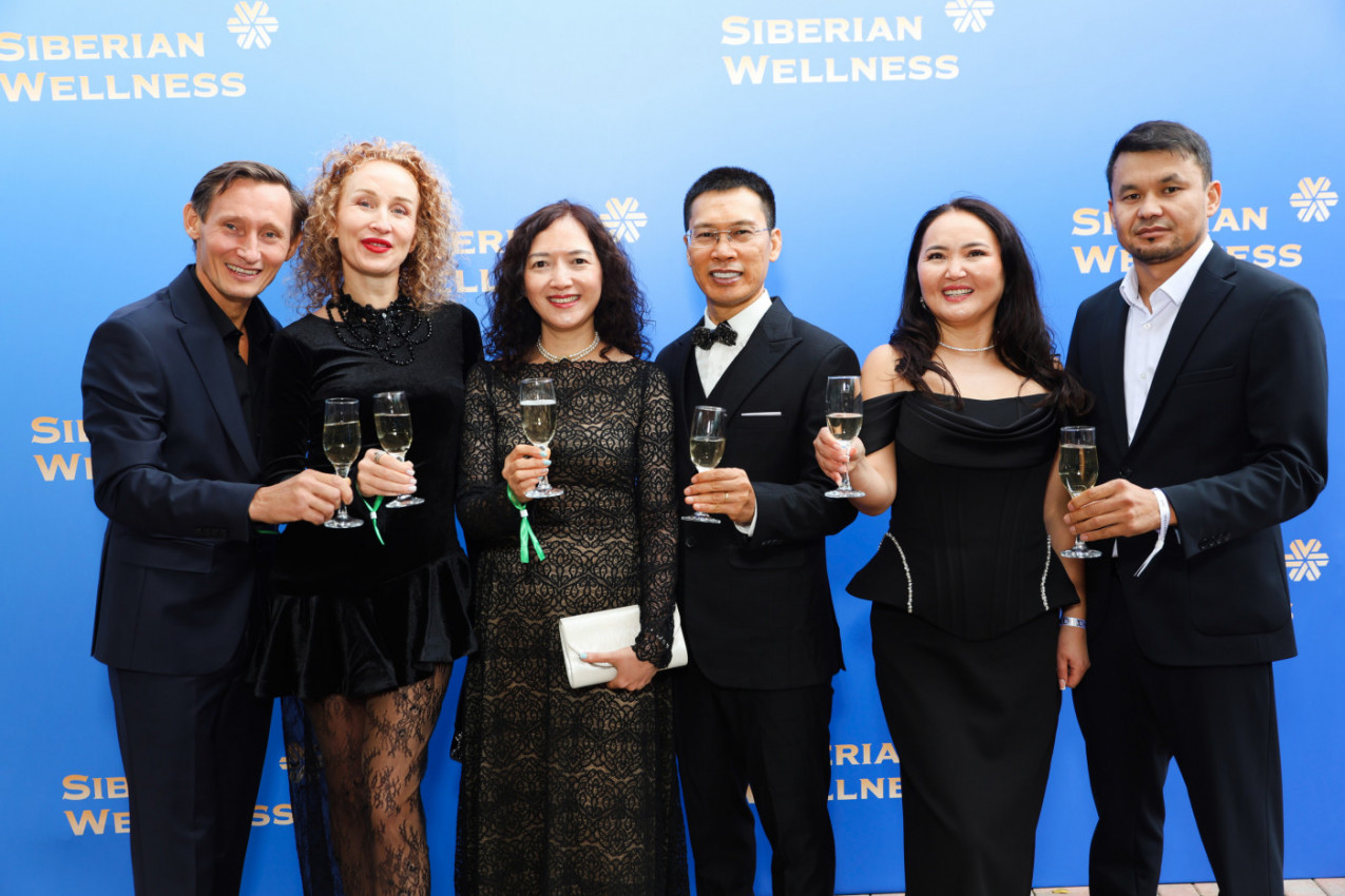 Tri decenije globalnog uspeha: Siberian Wellness proslavio 30 godina poslovanja veličanstvenim događajem u Sankt Peterburgu