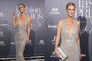Niki Hilton u srebrnoj haljini koja oduzima dah: Jedan detalj na tašni privukao je sve poglede