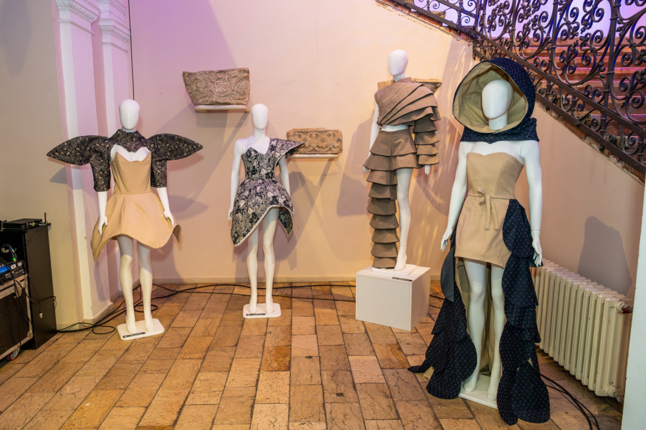 SVEČANO OTVORENO 28. IZDANJE SERBIA FASHION WEEK-A: Spoj mode, umetnosti i zanata u prvom planu